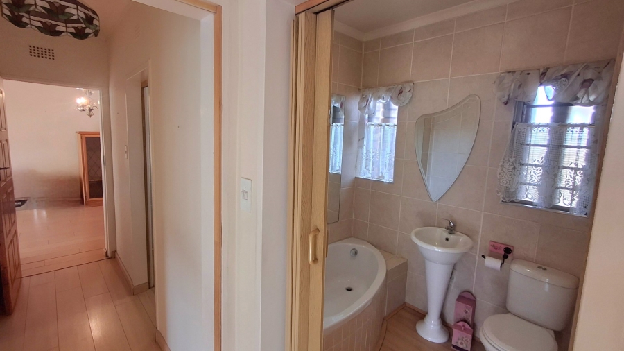 2 Bedroom Property for Sale in Sasolburg Ext 11 Free State